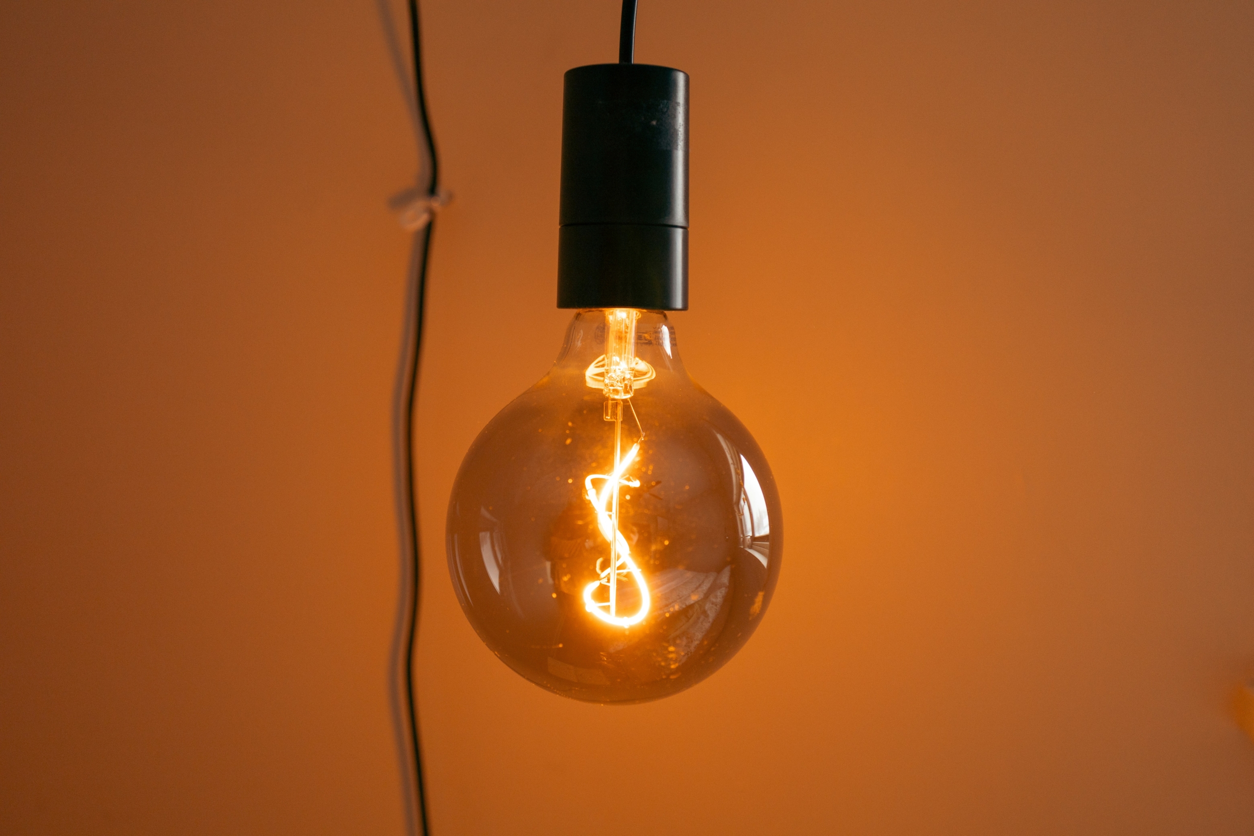 En lampa som beskriver ai-utbildning